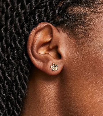 Pieces Exclusive 18k plated flower studs in gold