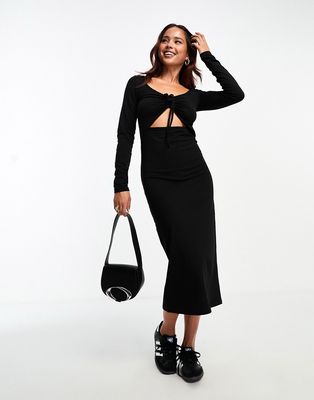Pieces exclusive ruched front cut out midi dress in black