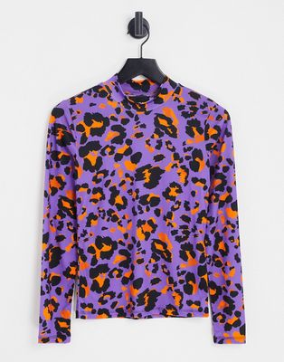 Pieces long sleeve top in purple animal print
