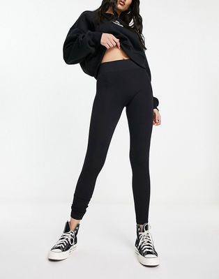 Pieces seamless ribbed leggings in black