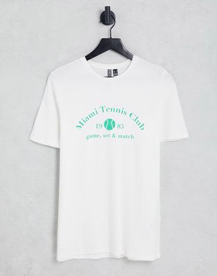 Pieces tennis club T-shirt in white