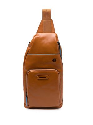 PIQUADRO logo-patch leather backpack - Brown