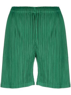 Pleats Please Issey Miyake high-waist pleated shorts - Green