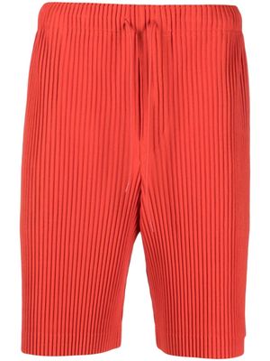 Pleats Please Issey Miyake low-rise drawstring pleated shorts - Red