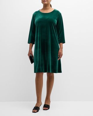 Plus Size Round-Neck 3/4-Sleeve A-Line Stretch-Velvet Dress