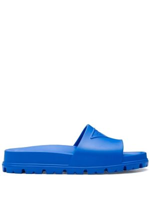 Prada embossed-logo open-toe slides - Blue