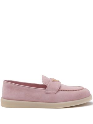 Prada enamel triangle-logo leather loafers - Pink