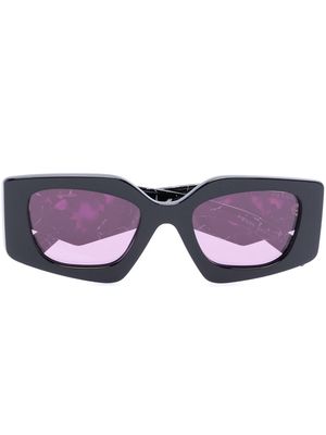 Prada Eyewear geometric-frame sunglasses - Black