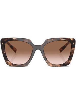 Prada Eyewear oversize cat-eye sunglasses - Brown