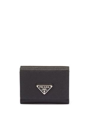 Prada small logo-plaque leather wallet - Black