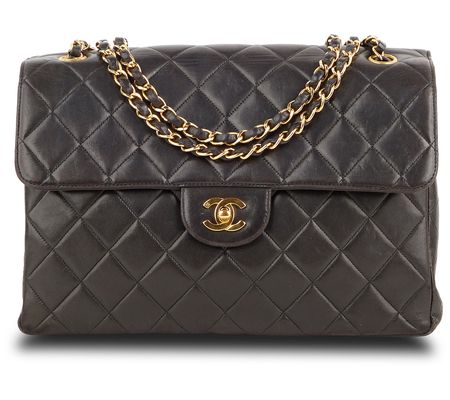 Pre-Owned Chanel Double-Sided Flap Bag Jumbo La mbskin, Black