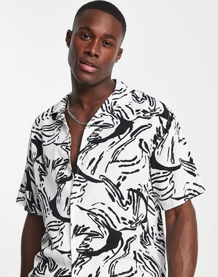 Pull & Bear abstract print shirt in white