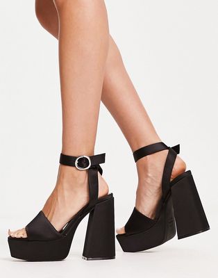 Pull & Bear high heel chunky platform sandal with buckle detail in black
