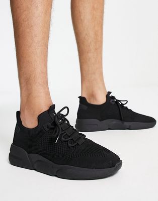 Pull & Bear lace-up runner sneakers in black
