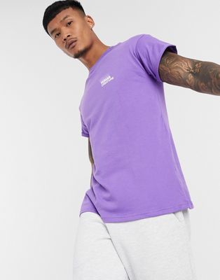 Pull & Bear muscle fit t-shirt with chest print in purple