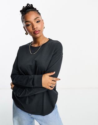 Pull & Bear oversized long sleeved T-shirt in charcoal gray