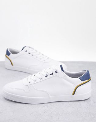 Pull & Bear sneakers with extra laces in white