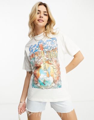 Pull & Bear 'The Beach Boys' graphic t-shirt in white