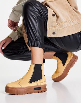 PUMA Mayze platform chelsea boots in tan with gum sole-Brown