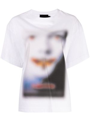 Puppets and Puppets Out Of Focus Silence-print T-shirt - White