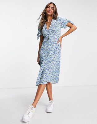 QED London button front midi dress in floral print-Multi