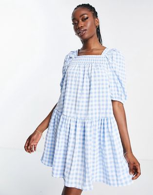 QED London smock dress in blue gingham-White