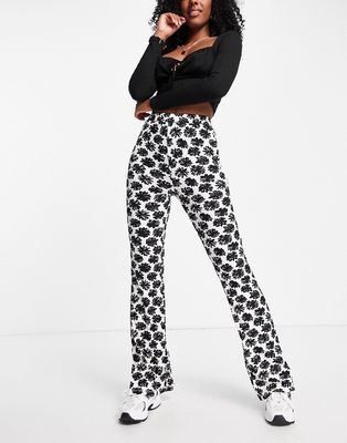 QED London soft touch wide leg pants in floral print - part of a set-Black