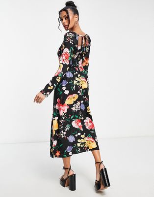 QED London square neck ruched bust tie back midi dress in large floral print-Multi
