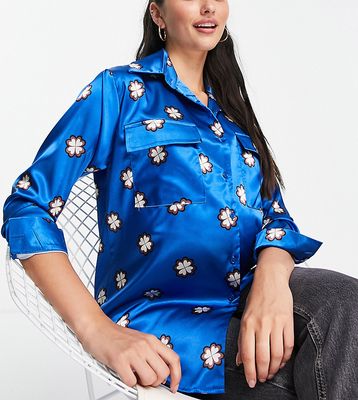 Queen Bee exclusive oversized pyjama style shirt set in cobalt geo print-Multi