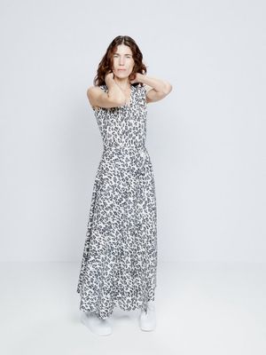 Raey - Leopard Print Jersey Wrap Dress - Womens - Leopard