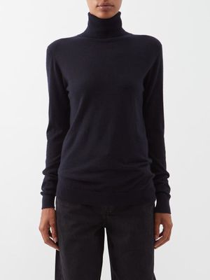Raey - Roll-neck Fine-rib Responsible-cashmere Sweater - Womens - Navy
