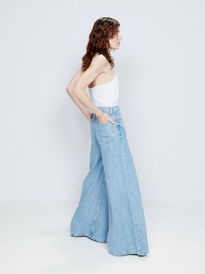 Raey - Stride Lyocell Wide-leg Jeans - Womens - Light Blue