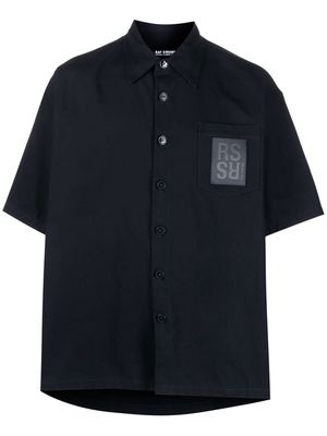 Raf Simons logo-patch short-sleeve shirt - Blue