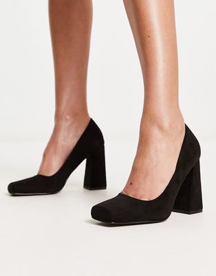 RAID Petunia square toe shoes in black faux suede