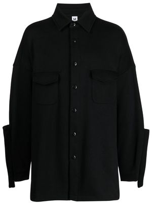 Random Identities cut out-sleeve cotton shirt - Black