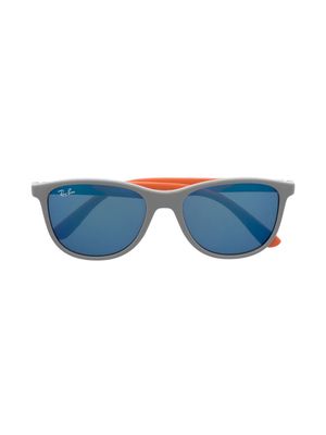 RAY-BAN JUNIOR logo-engraved square-frame sunglasses - Grey