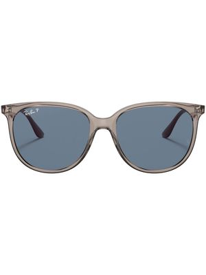 Ray-Ban RB4378 round-frame sunglasses - Grey
