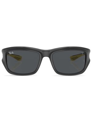 Ray-Ban tinted-lenses square-frame sunglasses - Grey