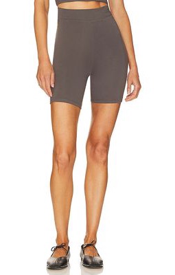 RE ONA Biker Shorts in Charcoal