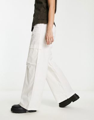 Rebellious Fashion wide leg cargo pants in white