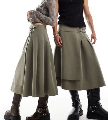 Reclaimed Vintage genderless tailored kilt skirt with buckle in olive green - part of a set-Gray