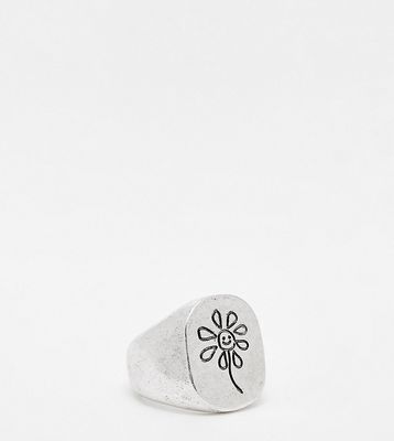 Reclaimed Vintage happy flower signet ring in silver