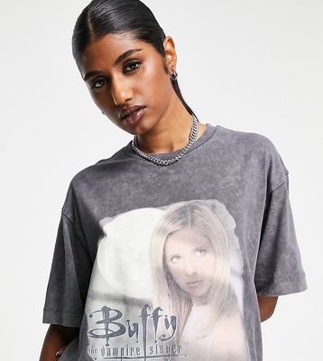Reclaimed Vintage Inspired buffy licensed t-shirt in charcoal-Gray