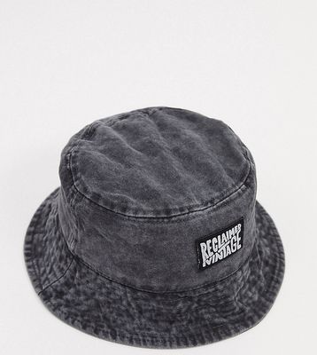 Reclaimed Vintage inspired logo bucket hat in washed gray-Grey
