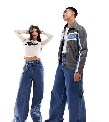 Reclaimed Vintage unisex 90s skate jeans in indigo-Blue