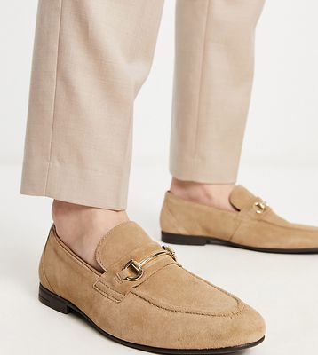 Red Tape wide fit metal trim loafers in sand suede-Neutral