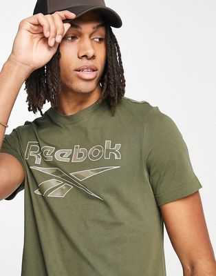 Reebok camo logo T-shirt in khaki green