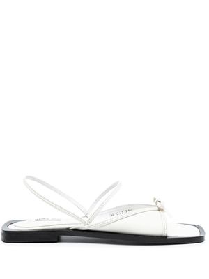 Reike Nen Nabi leather sandals - White