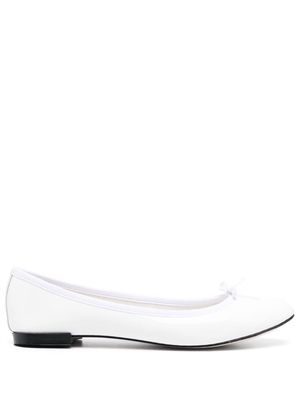 Repetto Cendrillon patent leather ballerina shoes - White