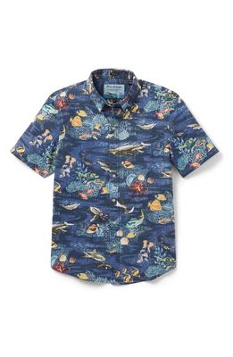 Reyn Spooner Men's Tailored Fit NOAA 50th Anniversary Undersea Print Short Sleeve Button-Down Shirt in Dress Blues